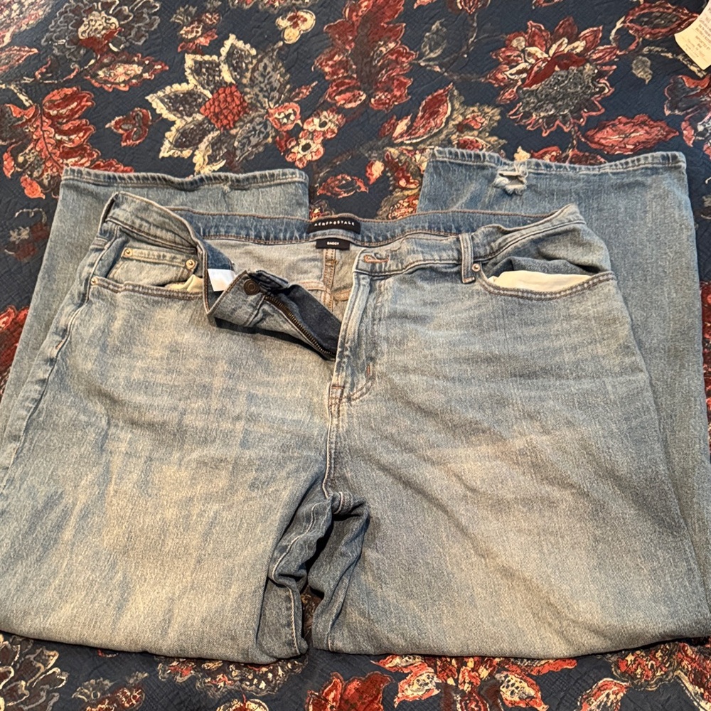 Aeropostale Light Blue Relaxed Jeans